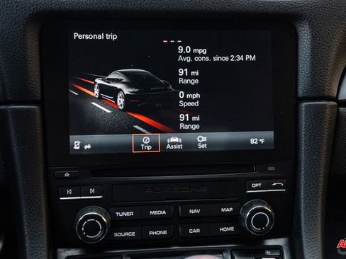 Used 2018 Porsche 718 Cayman RWD image 17