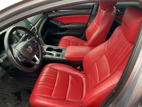 Used 2018 Honda Accord Sport image 25
