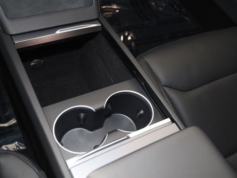 Used 2025 Tesla Model 3 Long Range image 33