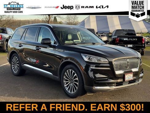 Used 2023 Lincoln Aviator Reserve w/ Elements Package Plus image 11