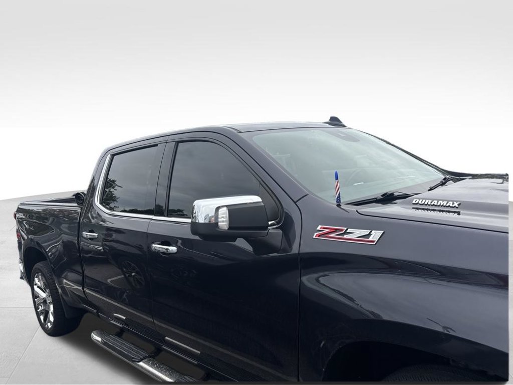 Used 2024 Chevrolet Silverado 1500 LTZ AWD/4WD image 10