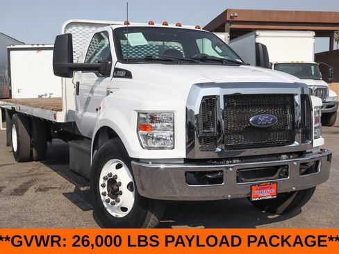 Used 2023 Ford F650 2WD Regular Cab Super Duty image 2