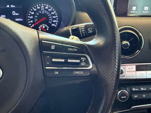 Used 2020 Kia Stinger GT RWD image 14