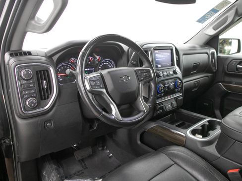 Used 2019 Chevrolet Silverado 1500 RST w/ True North Edition AWD/4WD image 25