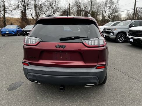 Used 2019 Jeep Cherokee Latitude Plus image 28