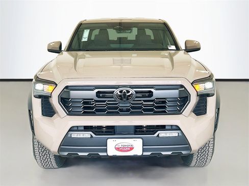 New 2026 Toyota 4Runner TRD Off-Road image 2