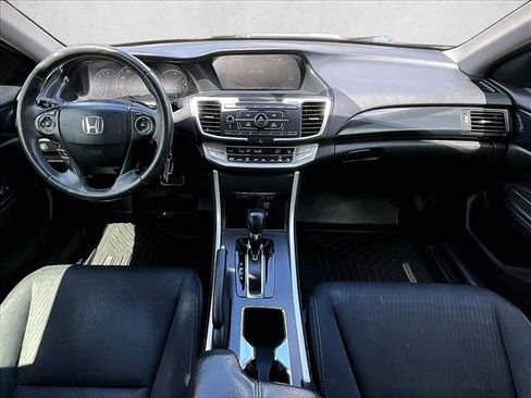 Used 2015 Honda Accord Sport image 16