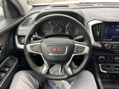 Used 2023 GMC Terrain SLT w/ Tech Package AWD/4WD image 18