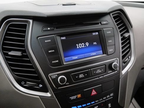 Used 2017 Hyundai Santa Fe Sport AWD/4WD image 27