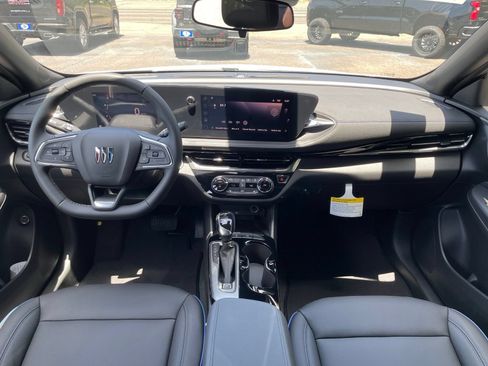 New 2026 Buick Envista Sport Touring w/ Convenience I Package FWD image 27
