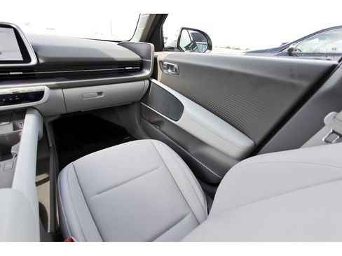 Used 2023 Hyundai Ioniq 6 Limited RWD image 11