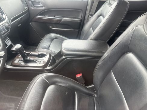 Used 2018 GMC Canyon SLT w/ Trailering Package image 9