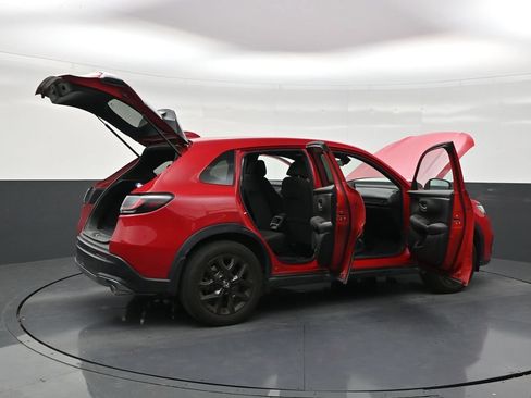 Used 2025 Honda HR-V Sport image 27