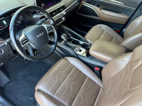 Used 2022 Kia Telluride SX w/ SX Prestige Package AWD/4WD image 4