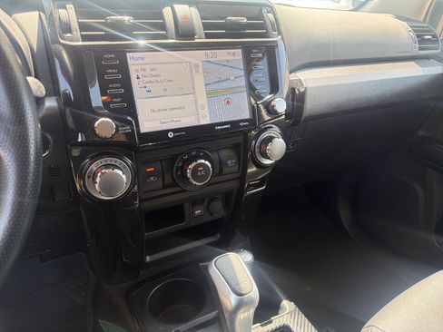 Used 2022 Toyota 4Runner TRD Off-Road Premium image 10