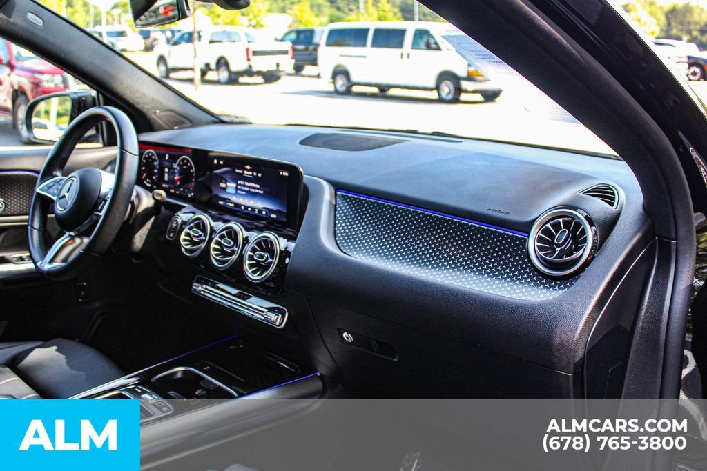 Used 2025 Mercedes-Benz GLA 250 image 23