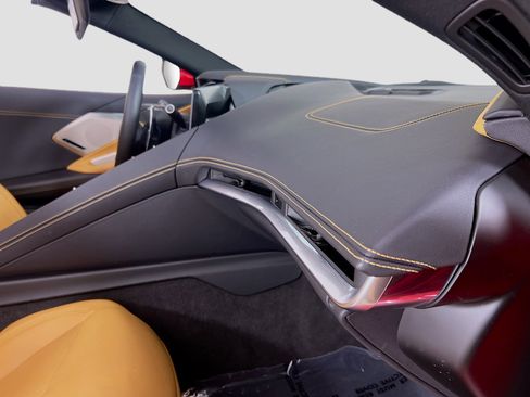 Used 2022 Chevrolet Corvette Stingray Preferred Cpe w/ 2LT image 34