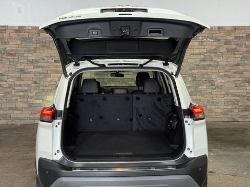 Used 2022 Nissan Rogue SV w/ SV Premium Package AWD/4WD image 9
