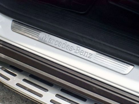 Used 2023 Mercedes-Benz GLS 450 4MATIC image 40
