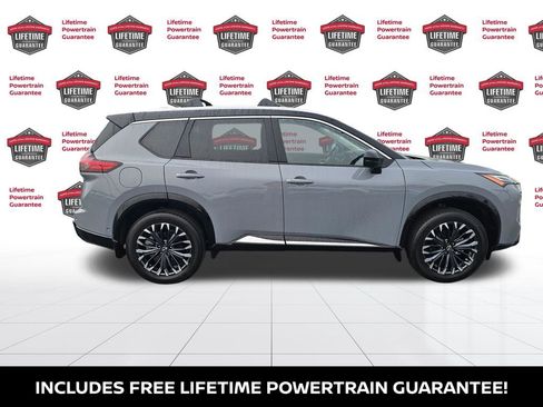 Used 2026 Nissan Rogue Platinum w/ Platinum Premium Package image 7