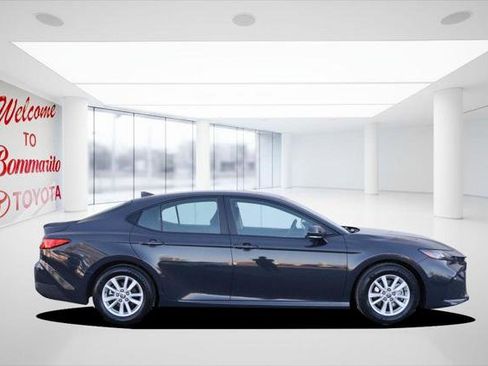 Certified 2025 Toyota Camry LE image 5