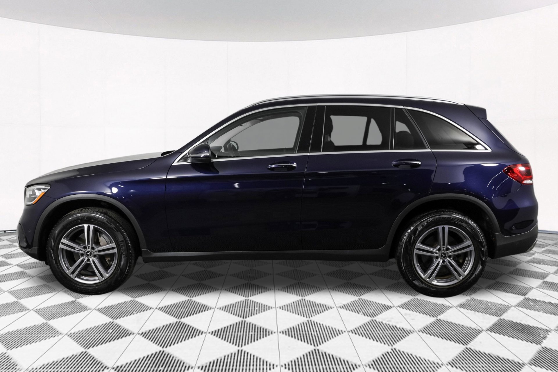 Used 2021 Mercedes-Benz GLC 300 4MATIC image 22