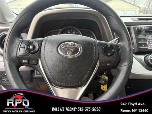 Used 2014 Toyota RAV4 LE image 13