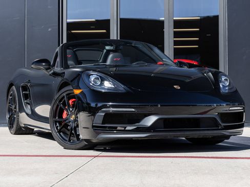 Certified 2019 Porsche 718 Boxster GTS image 6