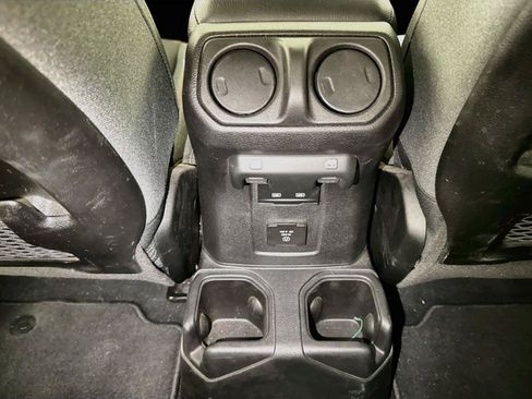 Used 2026 Jeep Gladiator Rubicon AWD/4WD image 21
