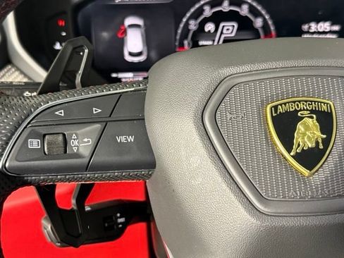 Used 2023 Lamborghini Urus S AWD/4WD image 33