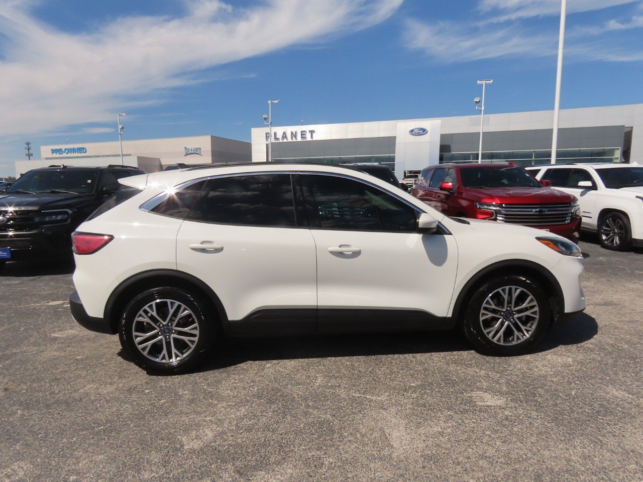 Used 2020 Ford Escape SEL FWD image 10