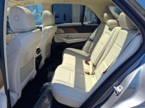 Used 2023 Mercedes-Benz GLE 350 4MATIC image 10