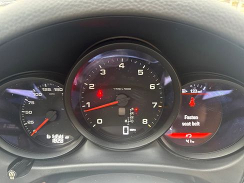 Used 2018 Porsche Macan image 13