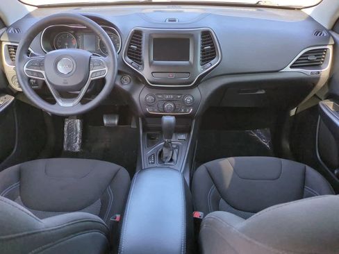 Used 2019 Jeep Cherokee Latitude w/ Popular Appearance Group image 14