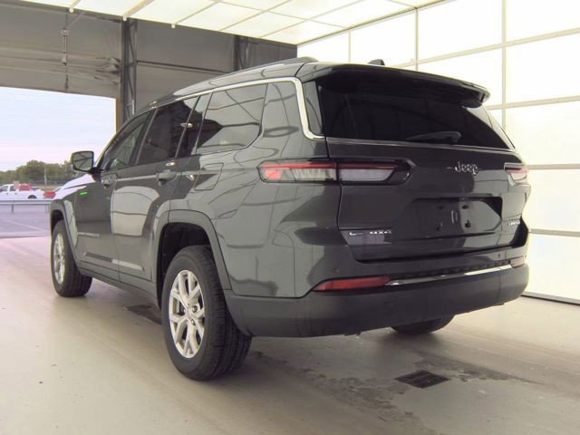 Used 2022 Jeep Grand Cherokee L Limited AWD/4WD image 7