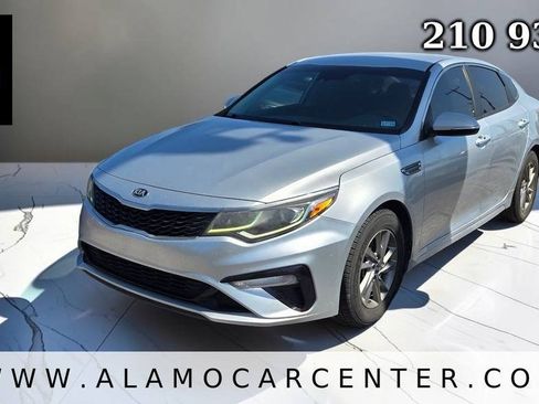 Used 2019 Kia Optima LX FWD image 1
