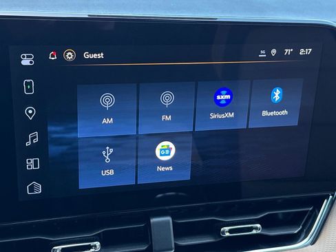 New 2026 Chevrolet Equinox ACTIV w/ Convenience Package III image 24