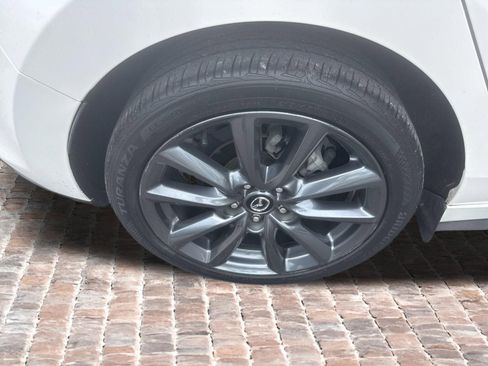 Used 2023 MAZDA MAZDA3 s FWD image 10