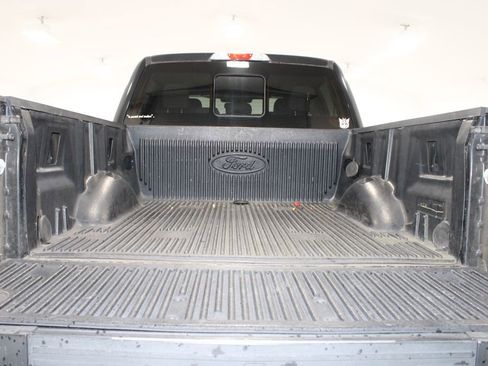 Used 2016 Ford F150 Lariat image 14