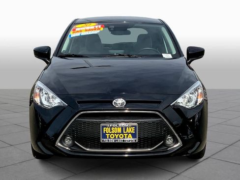 Certified 2020 Toyota Yaris LE image 3