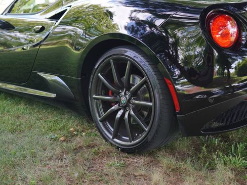 Used 2019 Alfa Romeo 4C Spider RWD image 21