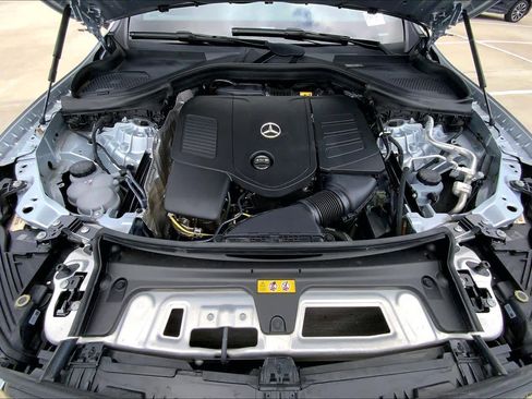 Used 2025 Mercedes-Benz GLC 300 image 31