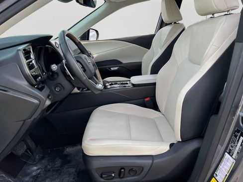 Used 2023 Lexus RX 350 Premium w/ Accessory Package AWD/4WD image 14