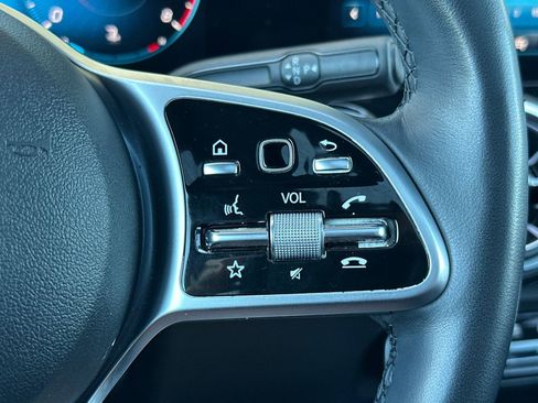 Certified 2023 Mercedes-Benz GLB 250 image 27