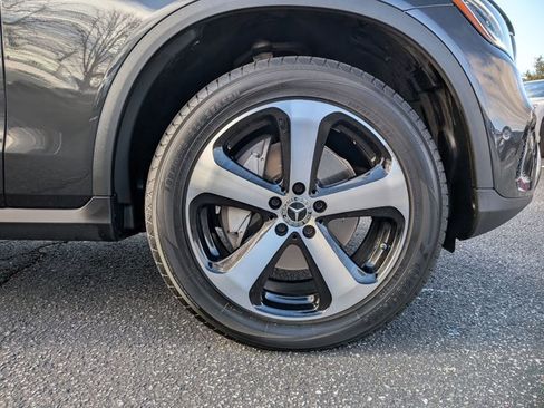 Used 2021 Mercedes-Benz GLC 300 4MATIC image 27