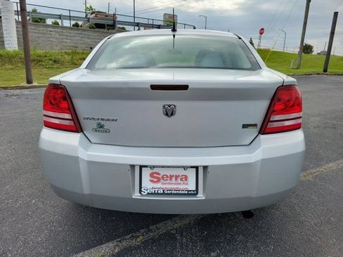 Used 2008 Dodge Avenger SE FWD image 4