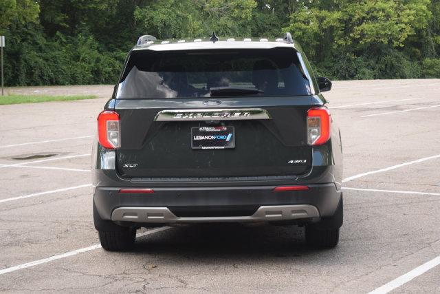 Used 2024 Ford Explorer XLT w/ Equipment Group 202A AWD/4WD image 25