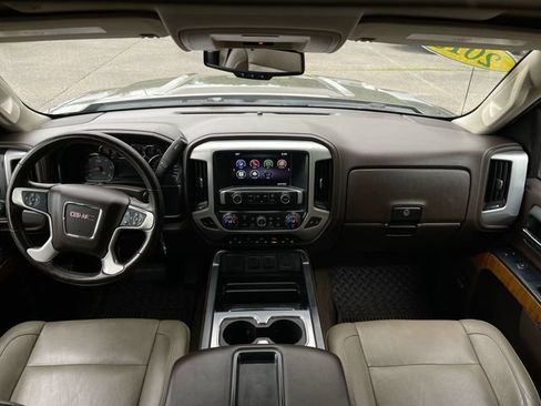 Used 2015 GMC Sierra 2500 SLT w/ Suspension Package, Off-Road AWD/4WD image 19