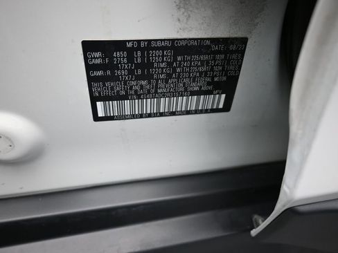 Used 2024 Subaru Outback Premium image 19