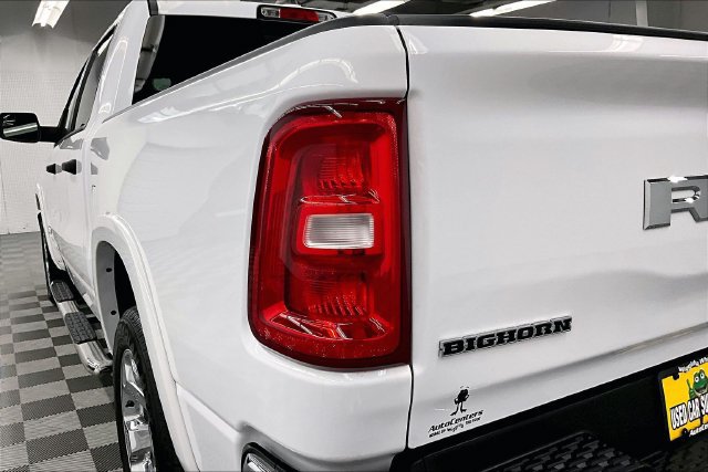 Used 2025 RAM 1500 Big Horn AWD/4WD image 32